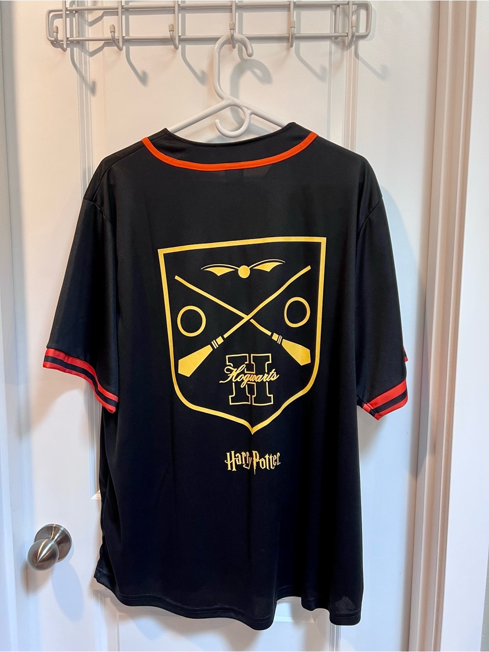 San Francisco Giants 2024 Harry Potter Hogwarts Jersey Adult XL Black Orange - Picture 4 of 4